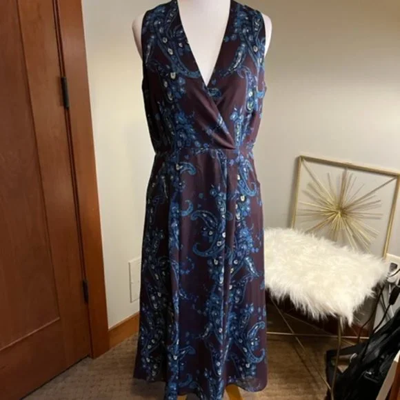 CAbi Paisley Treasure Floral/Paisley Style 3461 V-Neck Midi Dress w/Pockets SZ 4 - Picture 2 of 13